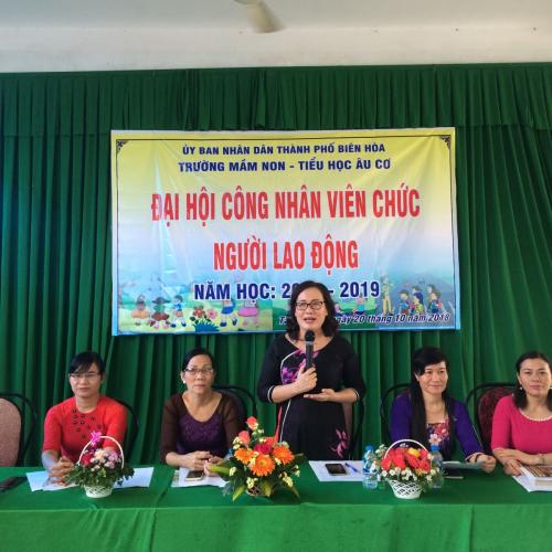 Hội nghị cán bộ - giáo viên nhân viên năm học 2018-2019